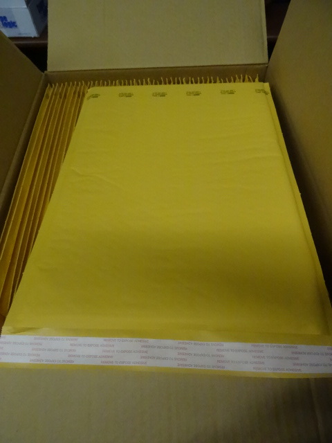 lot 148 image: Bubble Mailers, 12.5 X 19  Qty. 48