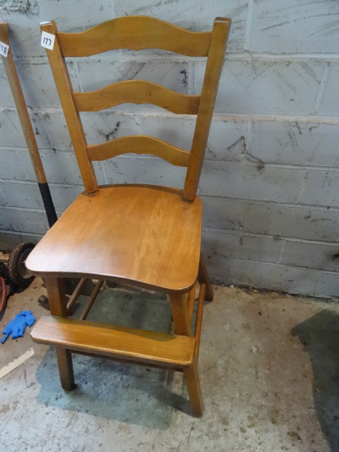 lot 177 image: Vintage Wood Chair