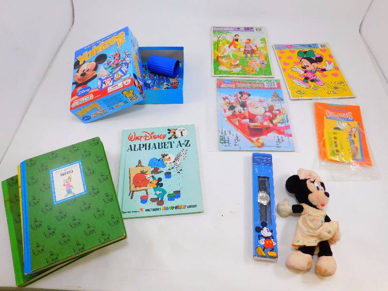Lot of Vintage Mickey & Minnie Mouse ItemsToysPuzzles