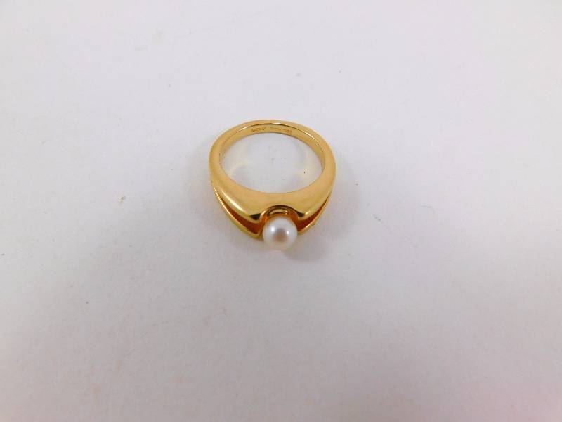 18k Gold Ring