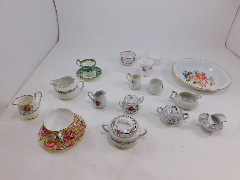 Lot of Vintage Sugar & Cream Dishes