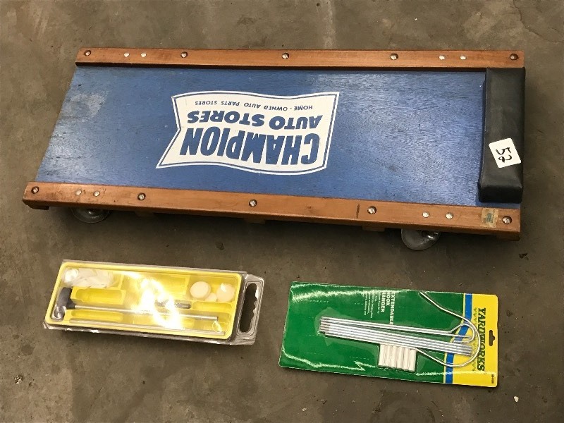Floor Creeper, Hook Hanger, etc
