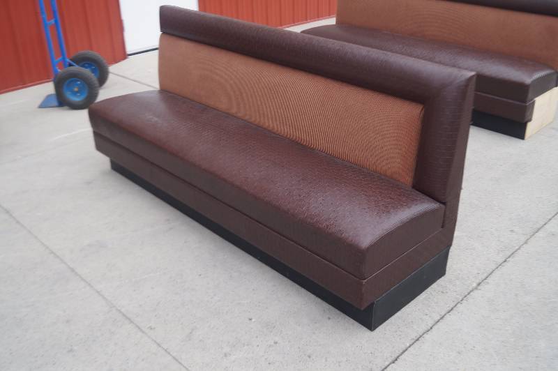 Lobby Seat