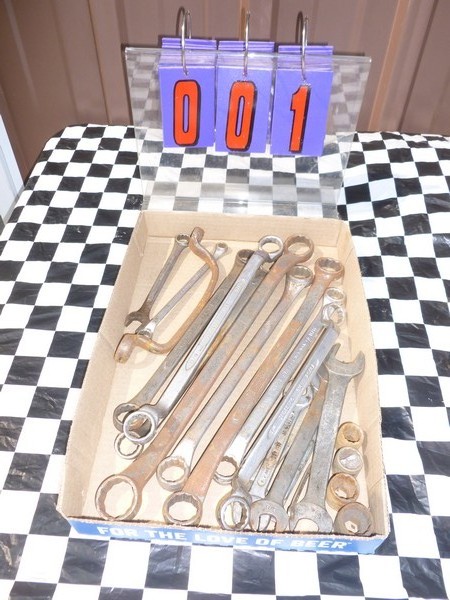 SnS Auctions # 277 Vintage tools & misc.
