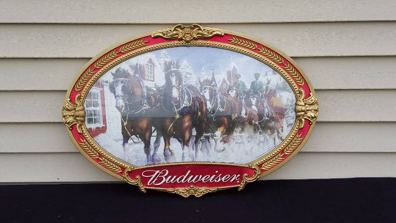 lot 24 image: Budweiser Bubble Glass Plastic Advertising Sign