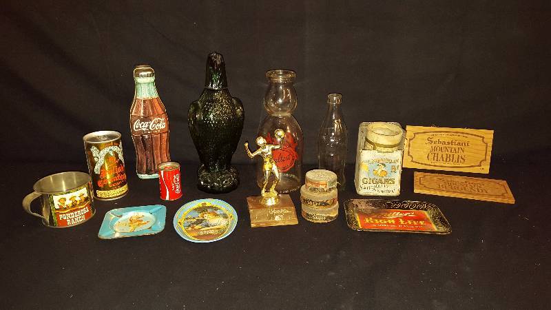lot 129 image: Assorted Tin Group
