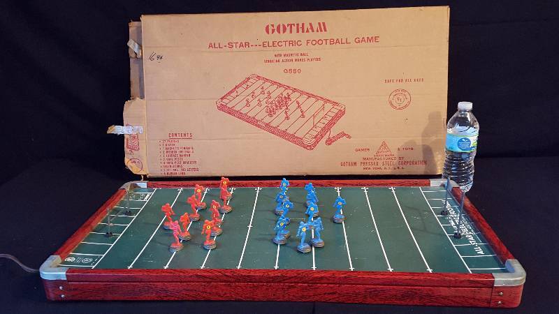 lot 142 image: Gotham Star Electric Foot Ball Game