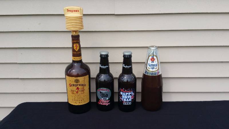 lot 65 image: Collectible Bottles