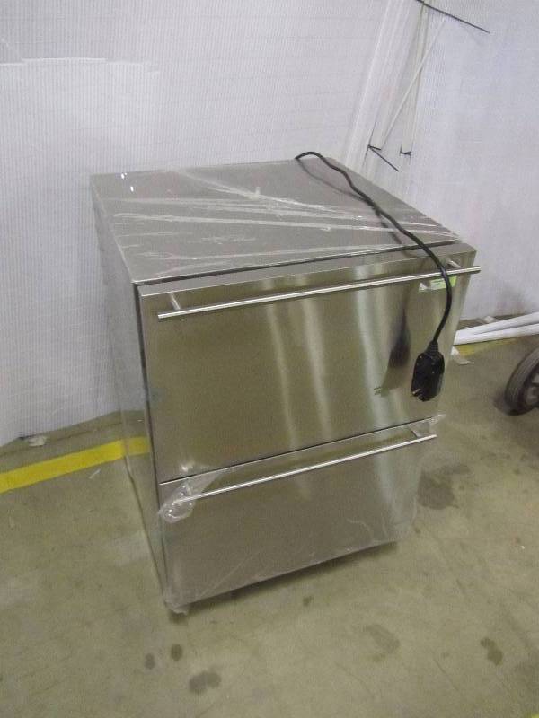 lot 26 image: Summit Appliance 24 in. W 3.4 cu. ft. Freezerless Refrigerator in Stainless Steel