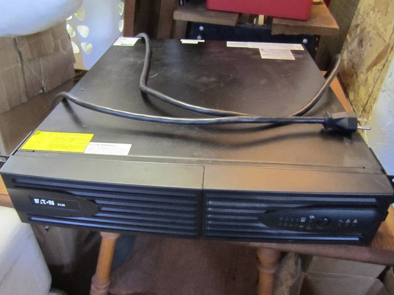 lot 9 image: Eaton 5130 Uninterruptible Power Su...
