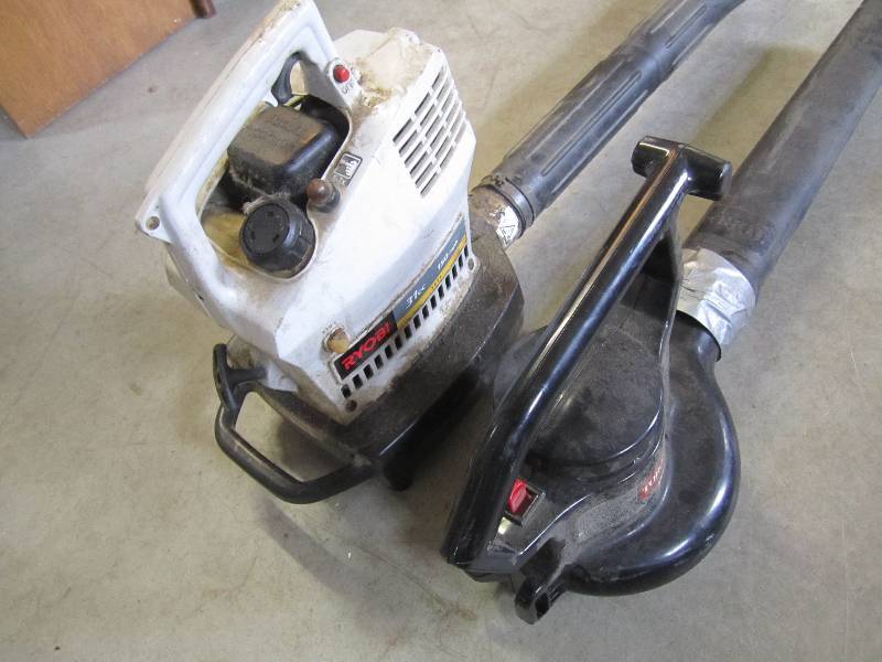 lot 68 image: Lot of 2 Yard Blowers Ryobi and Tor...