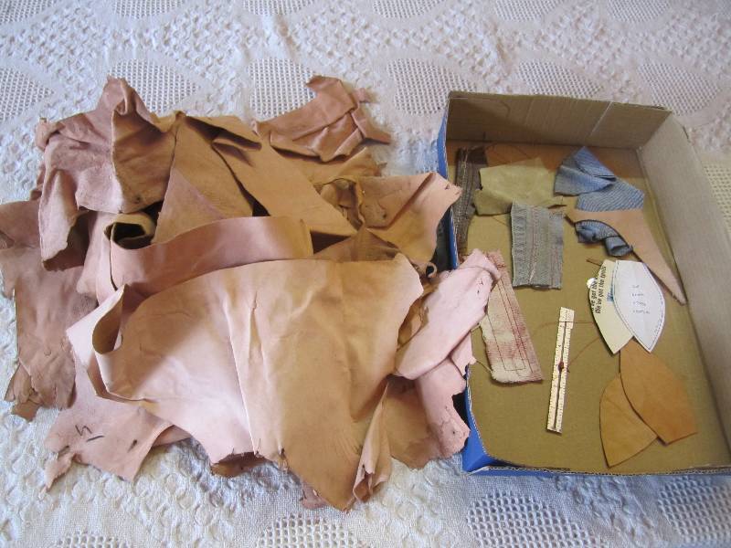 lot 84 image: Lot of misc Leather Pieces and etc....