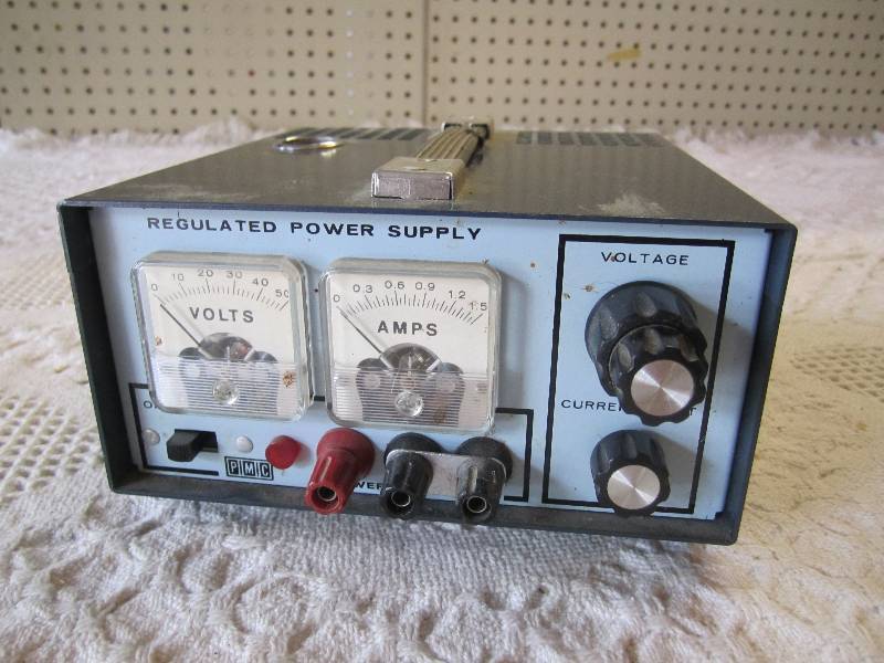 lot 85 image: PMC Regulated Power Supply Powers o...