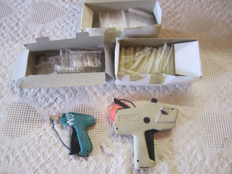 lot 87 image: Lot of Labeling Gun Tagging Gun and...