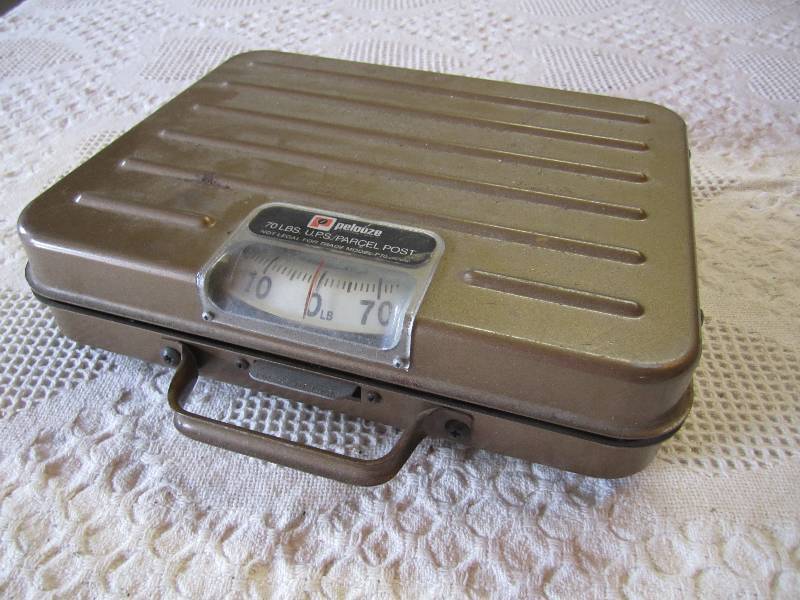 lot 94 image: Vintage Pelouze 70 pound U.P.S.Par...