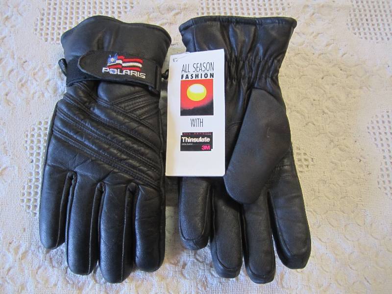 lot 107 image: Polaris Leather Winter Gloves with ...