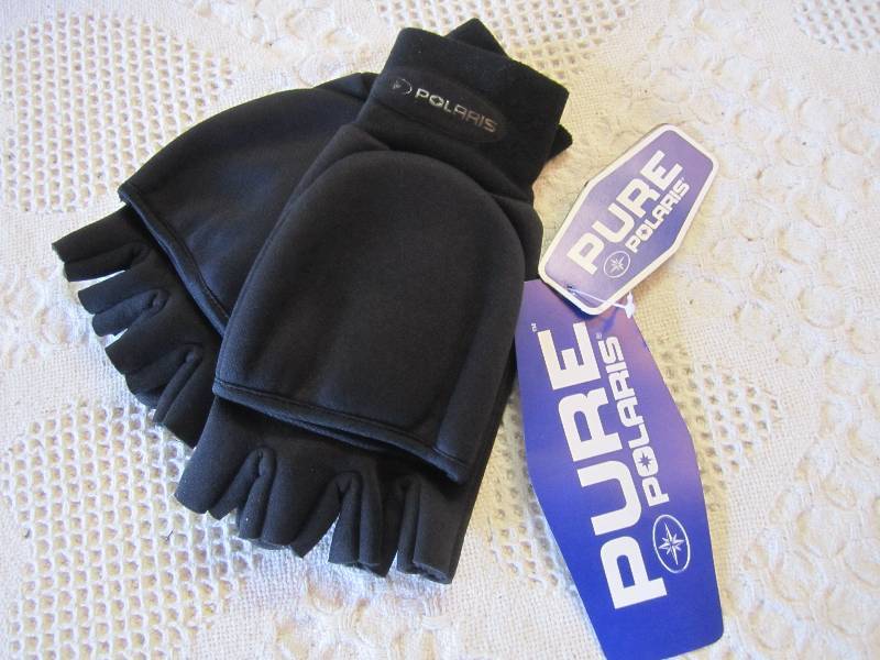 lot 110 image: Polaris Mens Mechanics FingerMit ...