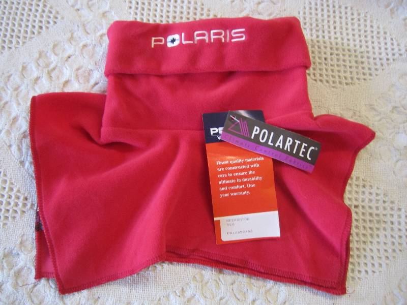 lot 121 image: Polaris Neckgator Color Red New wi...