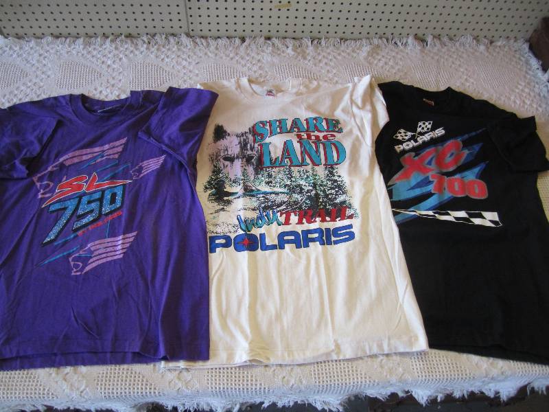lot 126 image: Lot of 3 Polaris T-Shirts New old s...