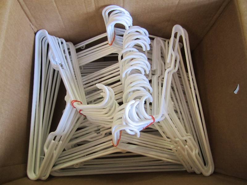 lot 140 image: Lot of 75 Plastic Hangers ...