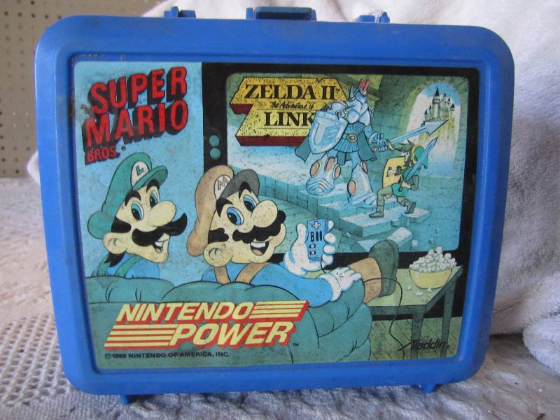 lot 178 image: Super Mario Bros. Lunch Box. No The...