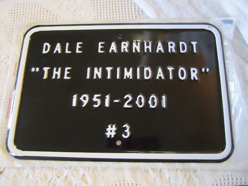 lot 184 image: Dale Earnhardt The Intimidator Me...