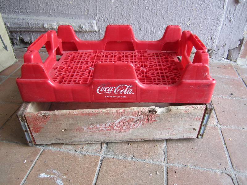 lot 213 image: Vintage Wood Coca-Cola Crate and a ...