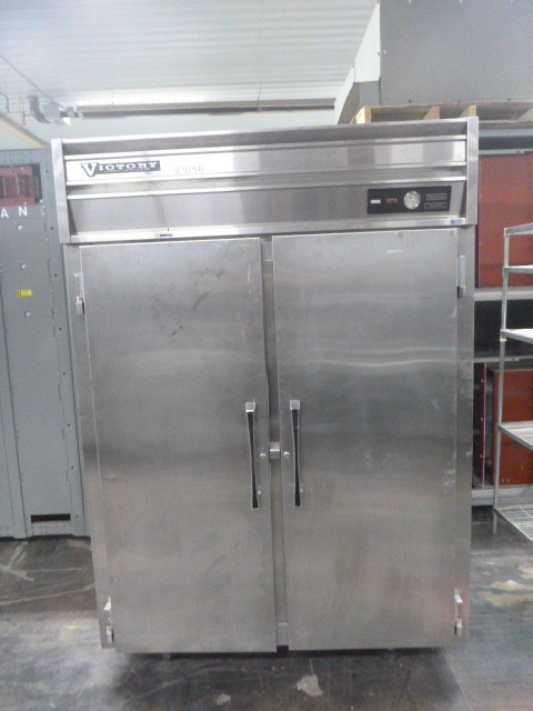 lot 2 image: Victory Hallmark 2 Door Freezer