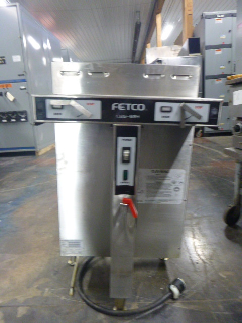 lot 14 image: Fetco Coffee Maker