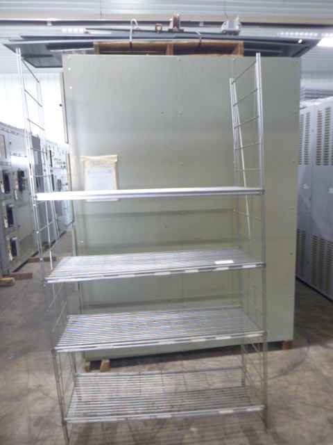 lot 24 image: 4 Tier Wire Shelving