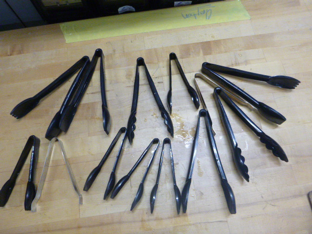 lot 37 image: Miscellaneous Tongs