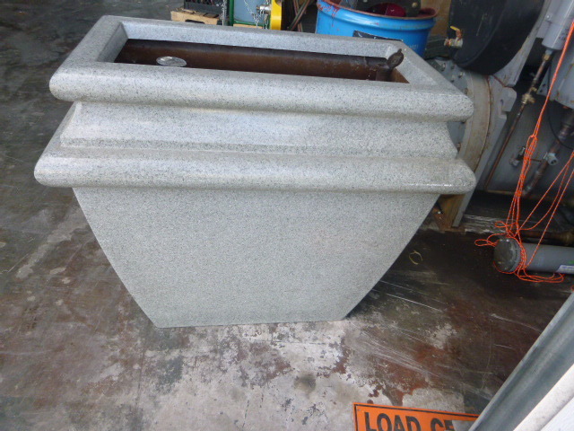 lot 45 image: Flower Pot