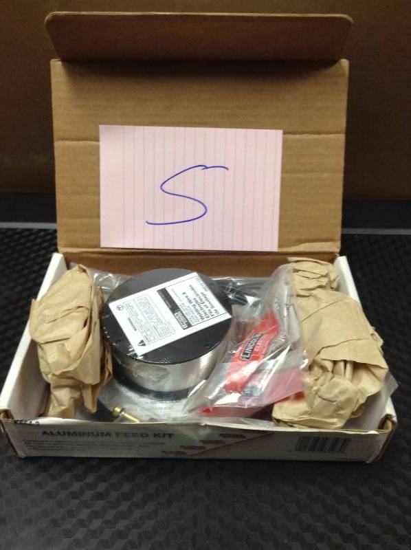 lot 5 image: Lincoln Aluminum Feeding Kit New