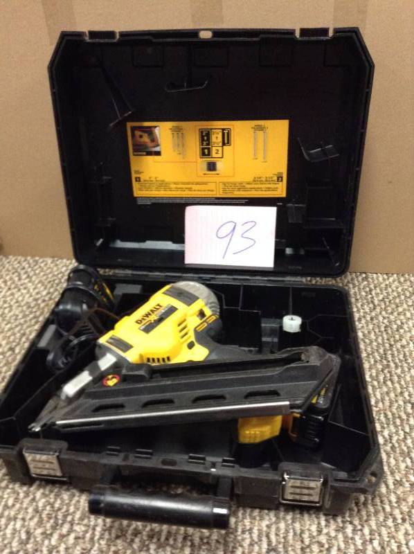lot 93 image: Dewalt 20-Volt MAX XR Lithium-Ion Cordless Brushless 2-Speed 33-Degree Framing Nailer with Battery 4Ah, Charger and Case