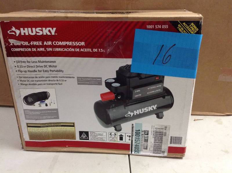 lot 16 image: Husky 2 gal Air Compressor