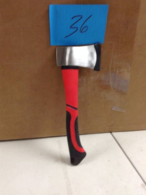 lot 36 image: Tekton Camp Axe never used