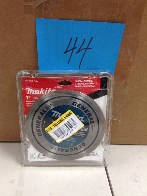 lot 44 image: Makita 7 in General Blade