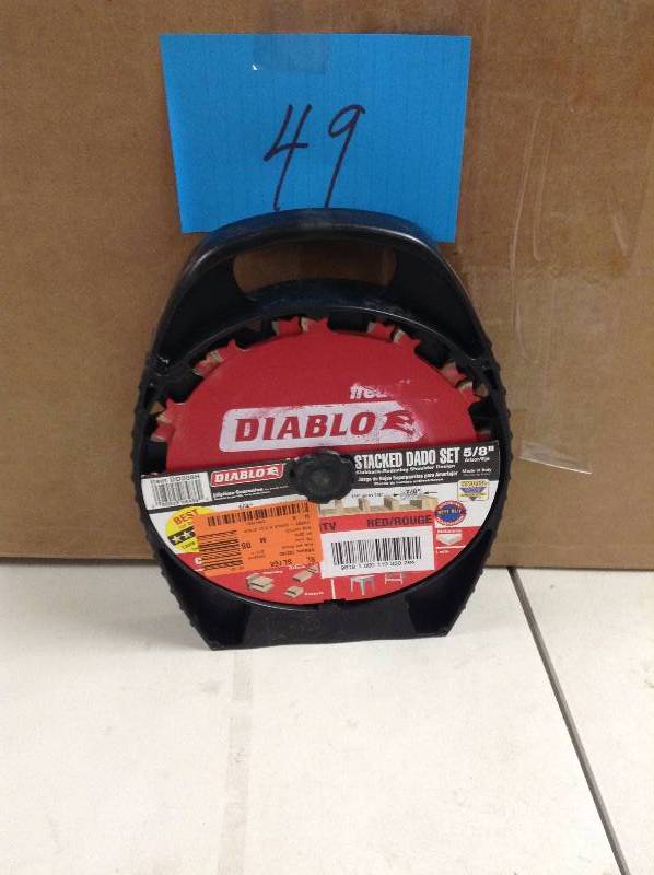 lot 49 image: Diablo 8 in x 12 Tooth Stacked Dado Saw Blade Set Never used