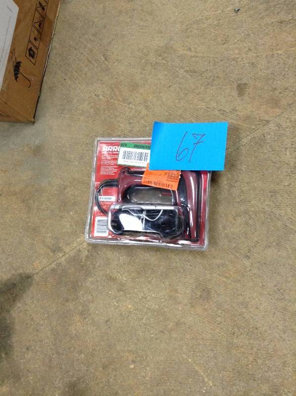 lot 67 image: Arrow Fastener Staple Guns T50 5 IN Electric stapler T50ACDR-R