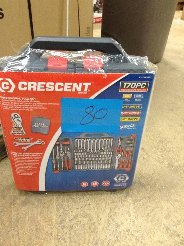 lot 80 image: Crescent 170 PC Professional Tool Set New