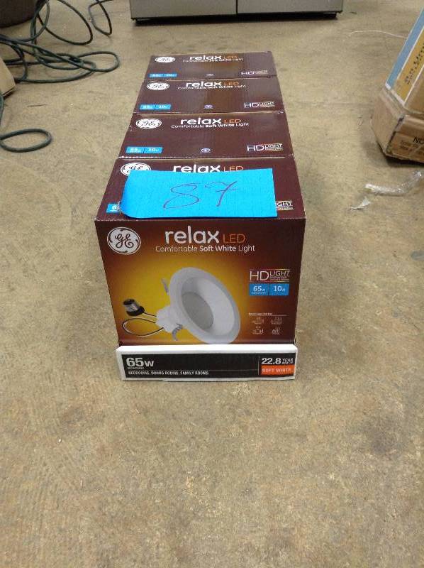 lot 87 image: GE relax LED 65W HD Light set of 4 new