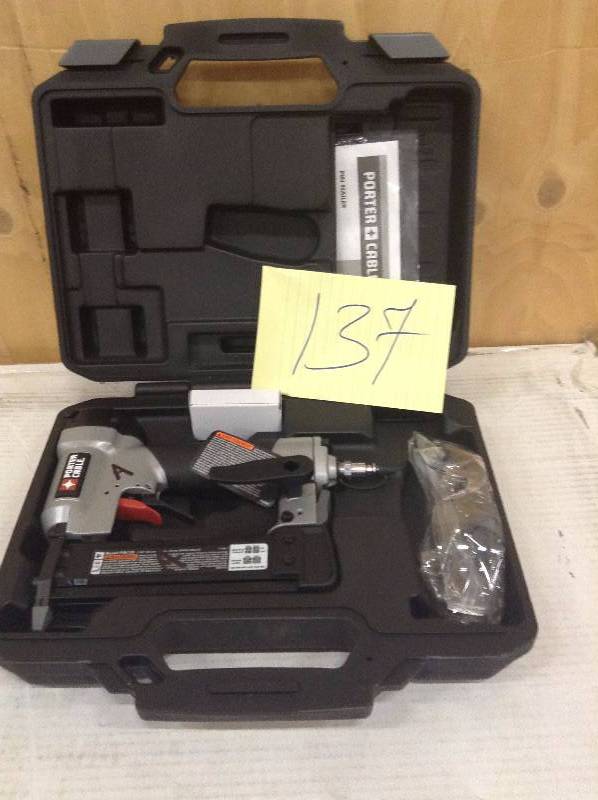 lot 137 image: PORTER-CABLE PIN138 23-Gauge 1-38-Inch Pin Nailer