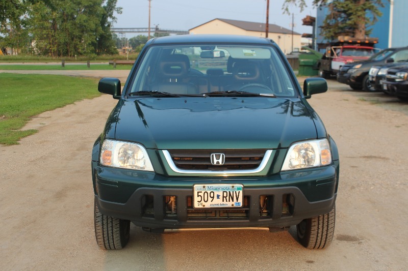 lot 1758 image: 2001 Honda CR-V