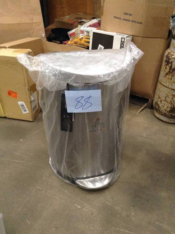 Simplihuman 40 l Fingerprint-Proof Brushed Stainless Steel Semi-Round Step-On Trash Can