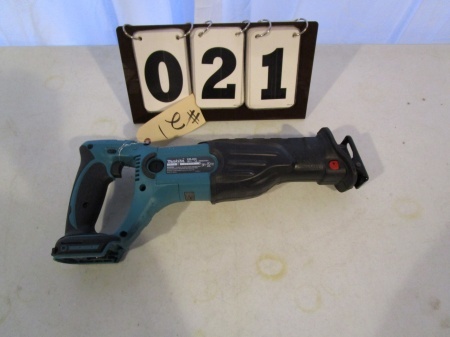 Makita 18V Reciprocating Saw