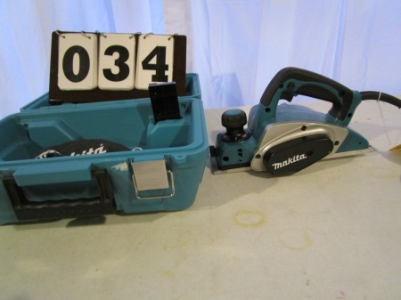 Makita 3 14 Planer