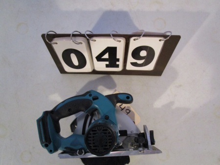 Makita 18V 6 12 Circular Saw