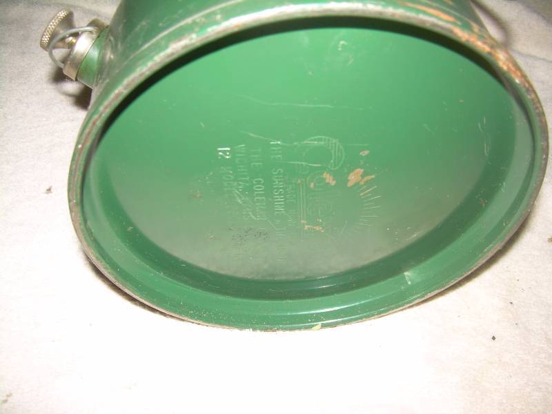 lot 59 image: COLLECTIBLE COLEMAN LANTERN