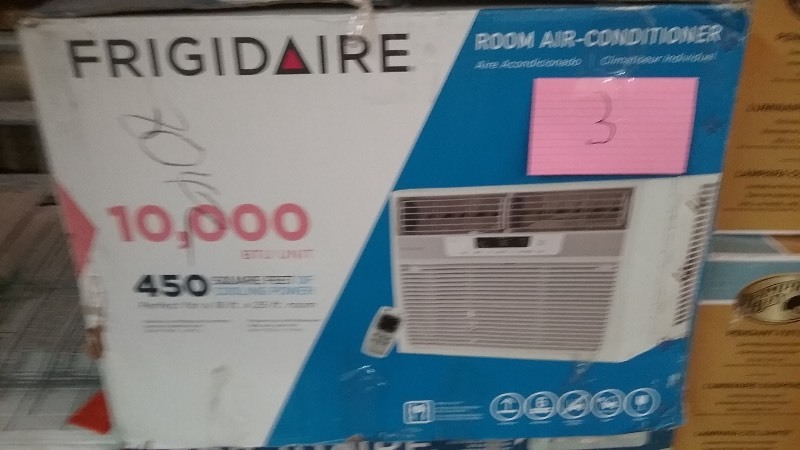 lot 3 image: Frgidaire AC Unit, 10,000 BTU