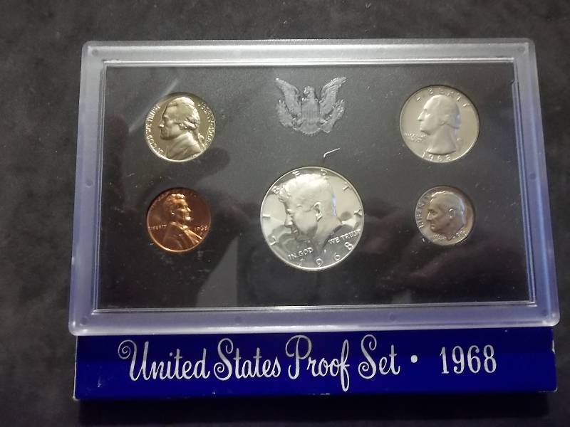 1968 U S Proof Set With Kennedy Silver Half Dollar With Original Box